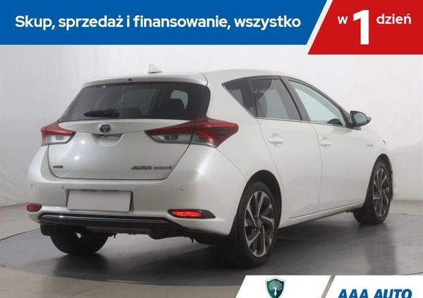 Toyota Auris cena 70000 przebieg: 88290, rok produkcji 2016 z Raciąż małe 211